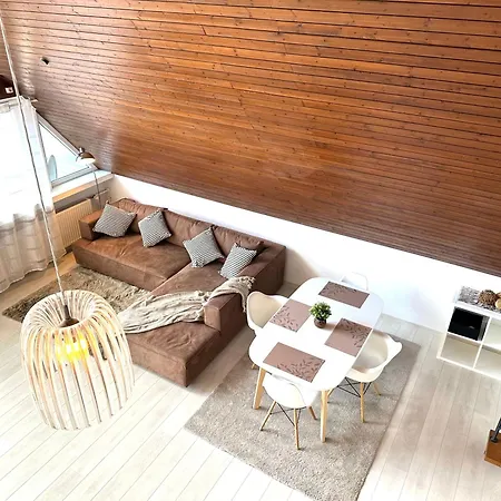 Stillvolle Nahe Bahnhof In Goeppingen, Zentral Apartment *
