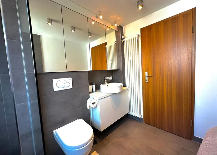 Stillvolle Nahe Bahnhof In Goeppingen, Zentral Appartement